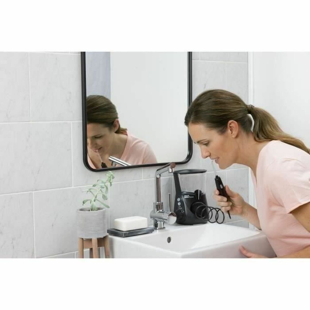 Hydropulseur dentaire Waterpik Noir