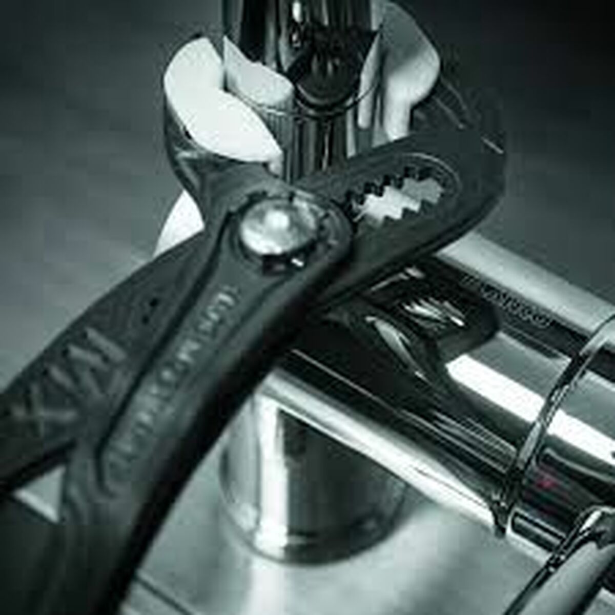 Pinces à bec de perroquet NWS 400 mm 95 mm