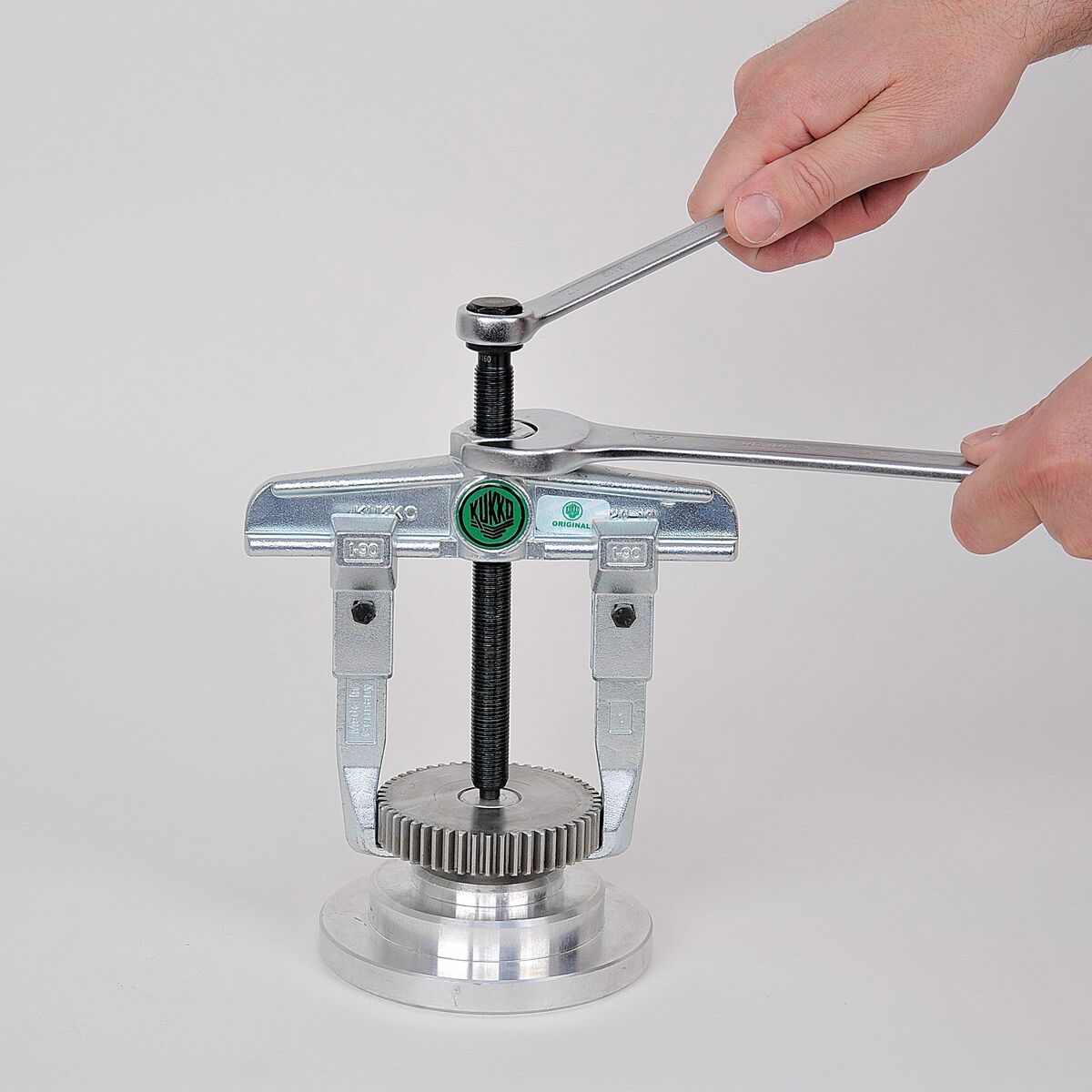 Extracteur de roulements KUKKO 120 x 100 mm 2 Pieds