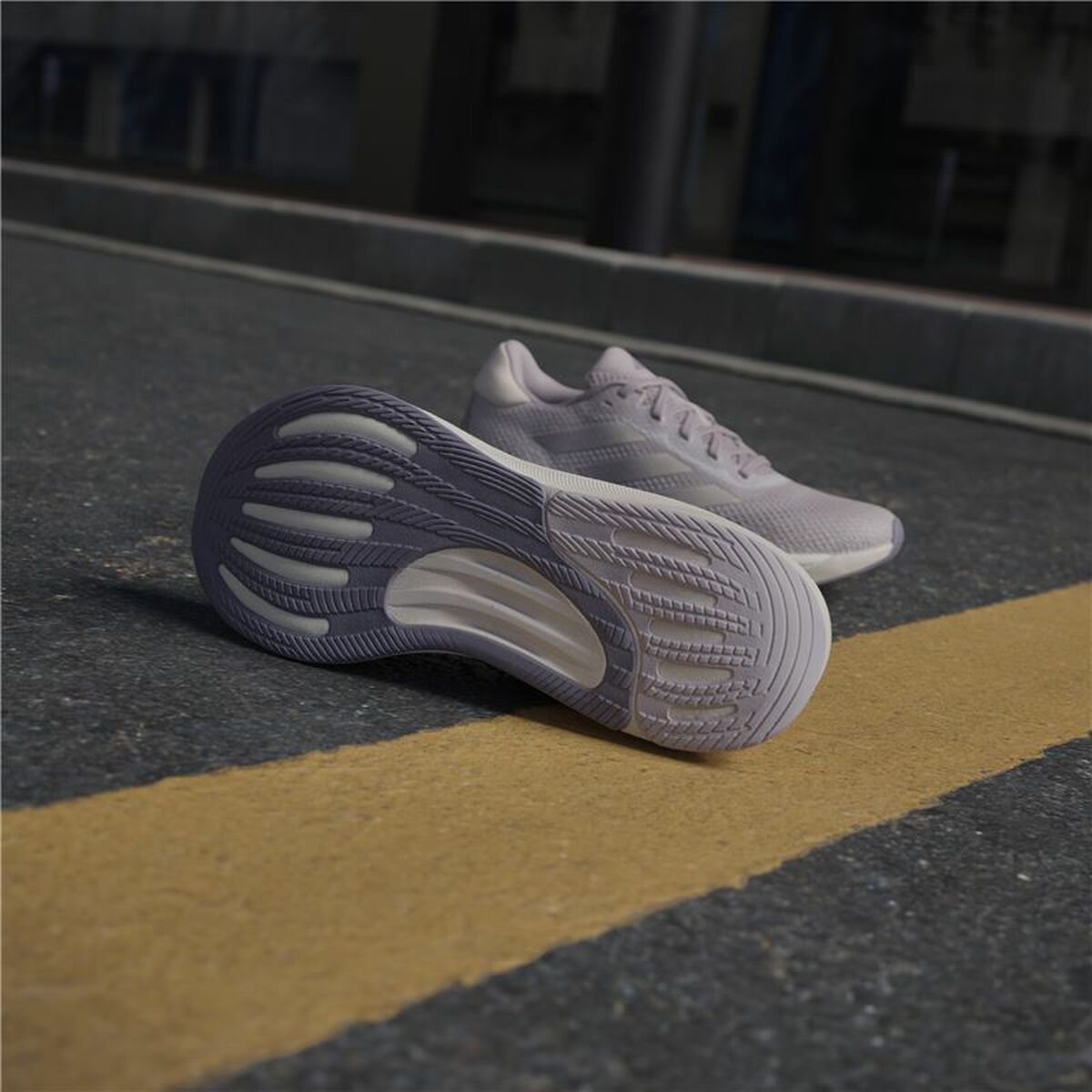 Chaussures de sport pour femme Adidas Supernova Stride Lavande