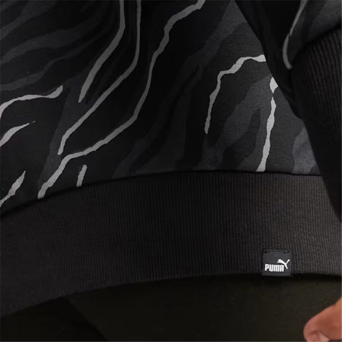 Sweat sans capuche femme Puma Essentials+ Animal Aop Crew Fl Mujer Noir