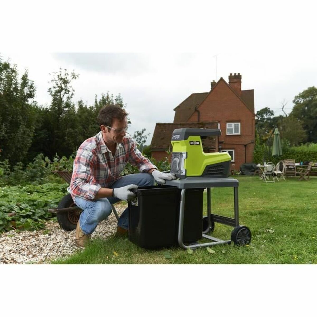 Broyeur de jardin Ryobi RSH3045U 3000 W