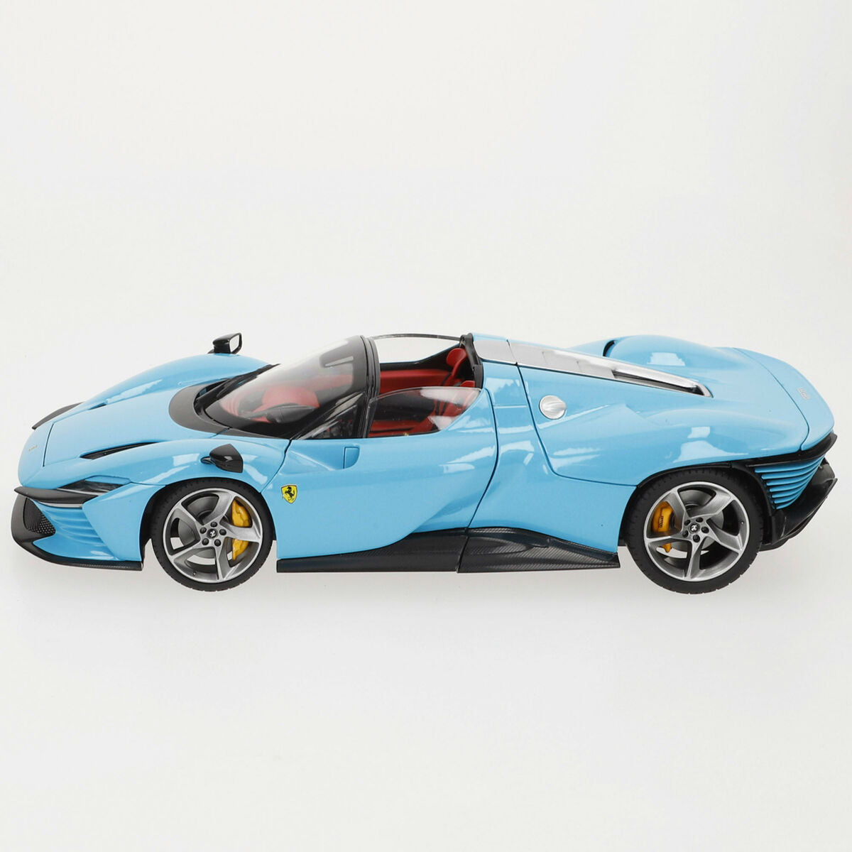 Voiture Bburago Ferrari Daytona SP 1:18