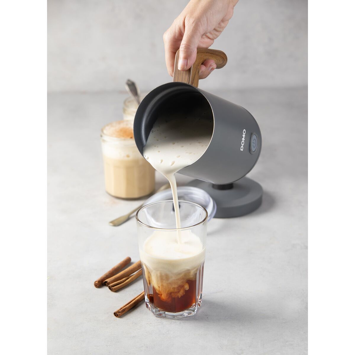 Mini Batteur et Mousseur DOMO DO745MF