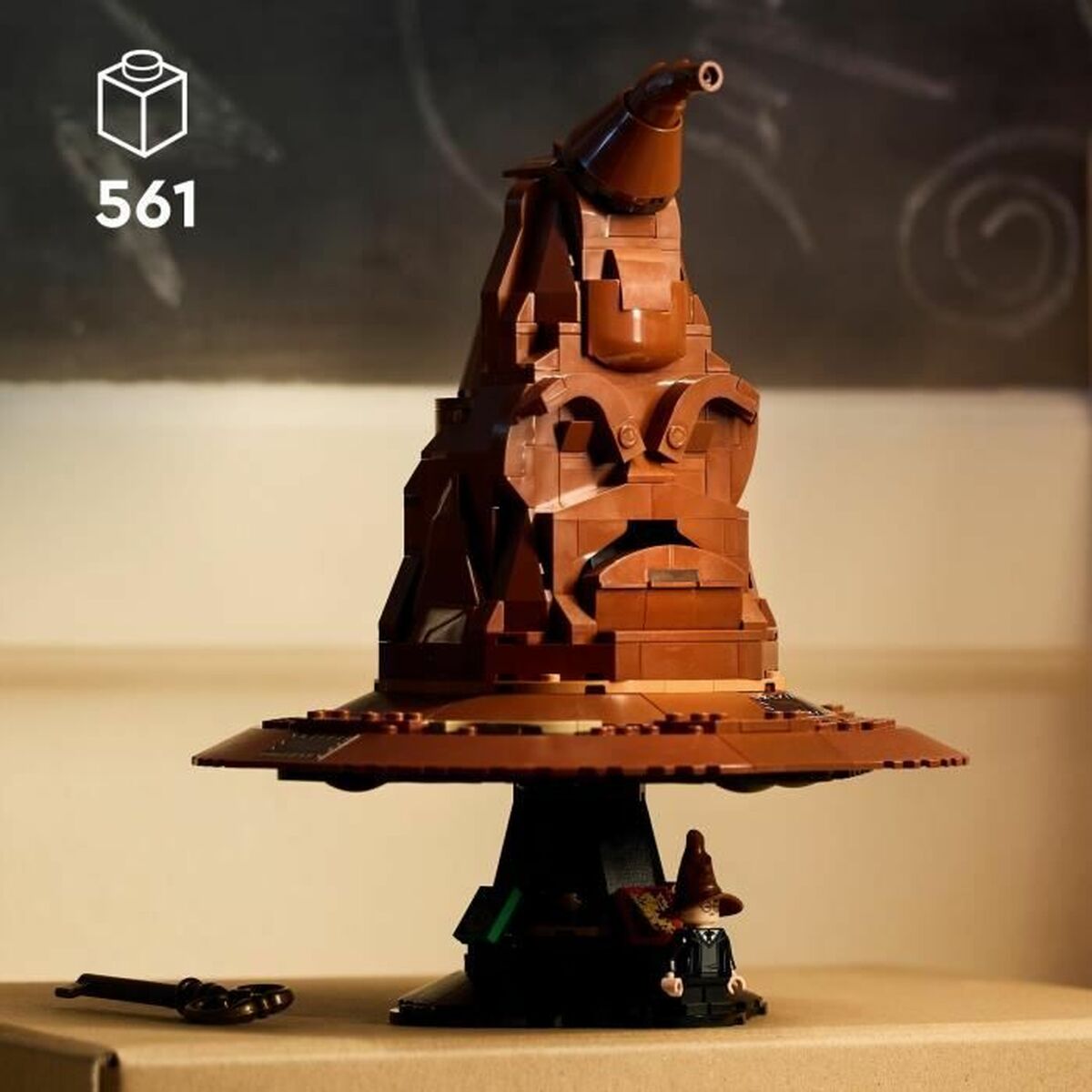 Set de construction Lego Harry Potter 76429 The Sorting Hat that Talks Multicouleur