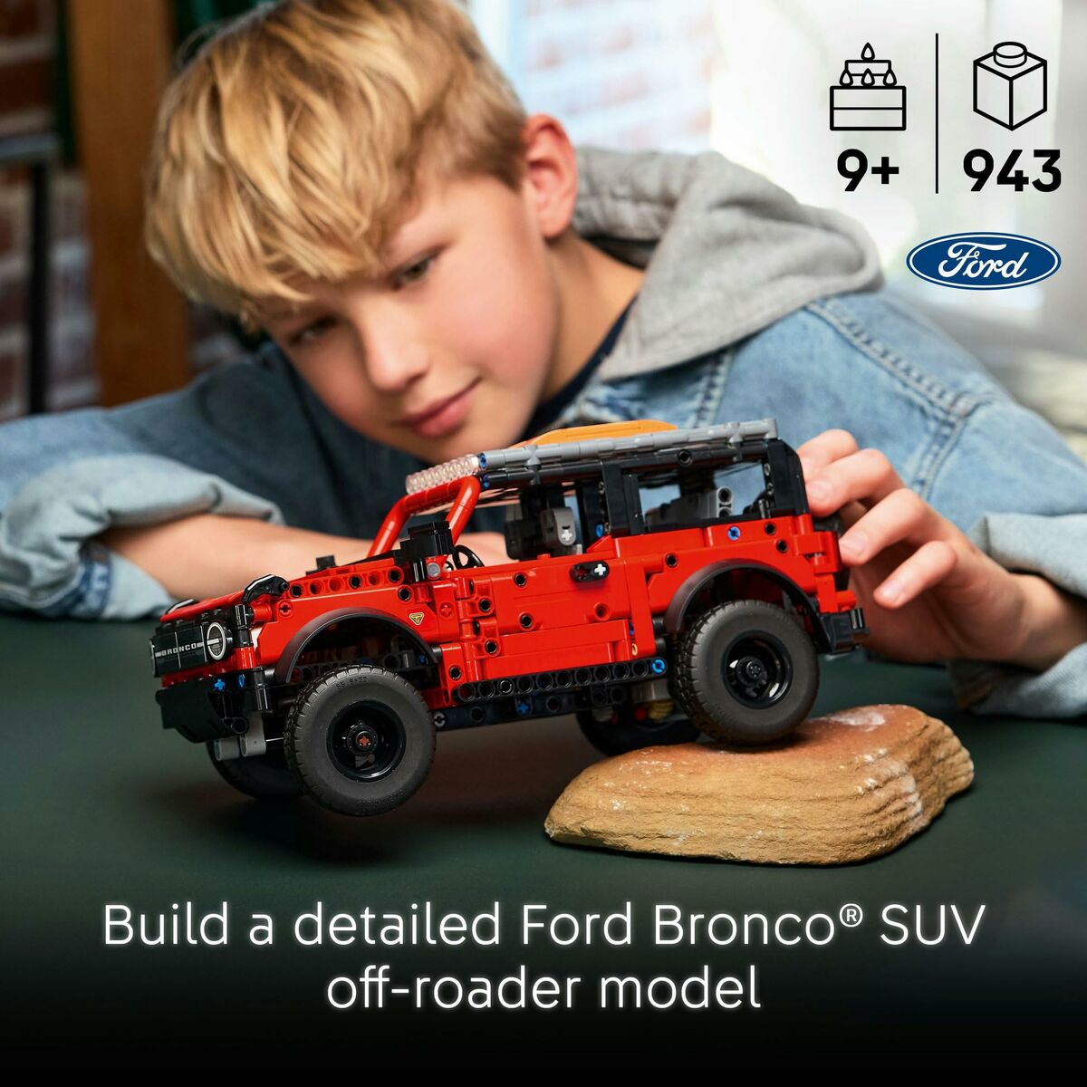 Set de construction Lego 42213 Ford Bronco SUV 943 Pièces