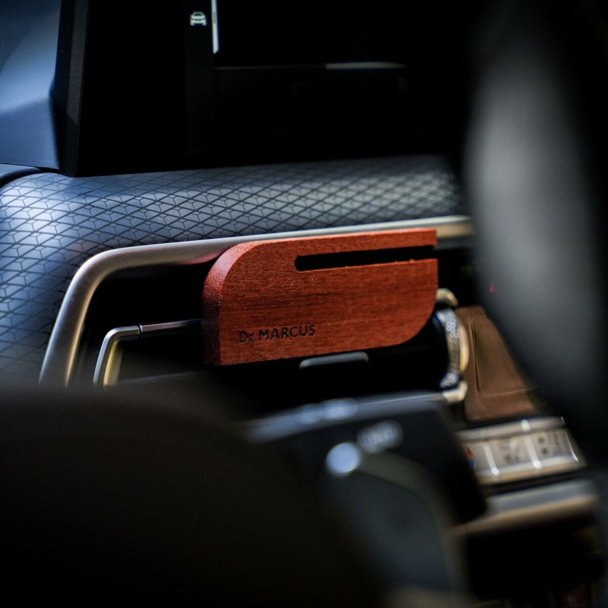 Désodorisant Pour Voiture Dr Marcus Legend Midnight Mist Bois Parfum