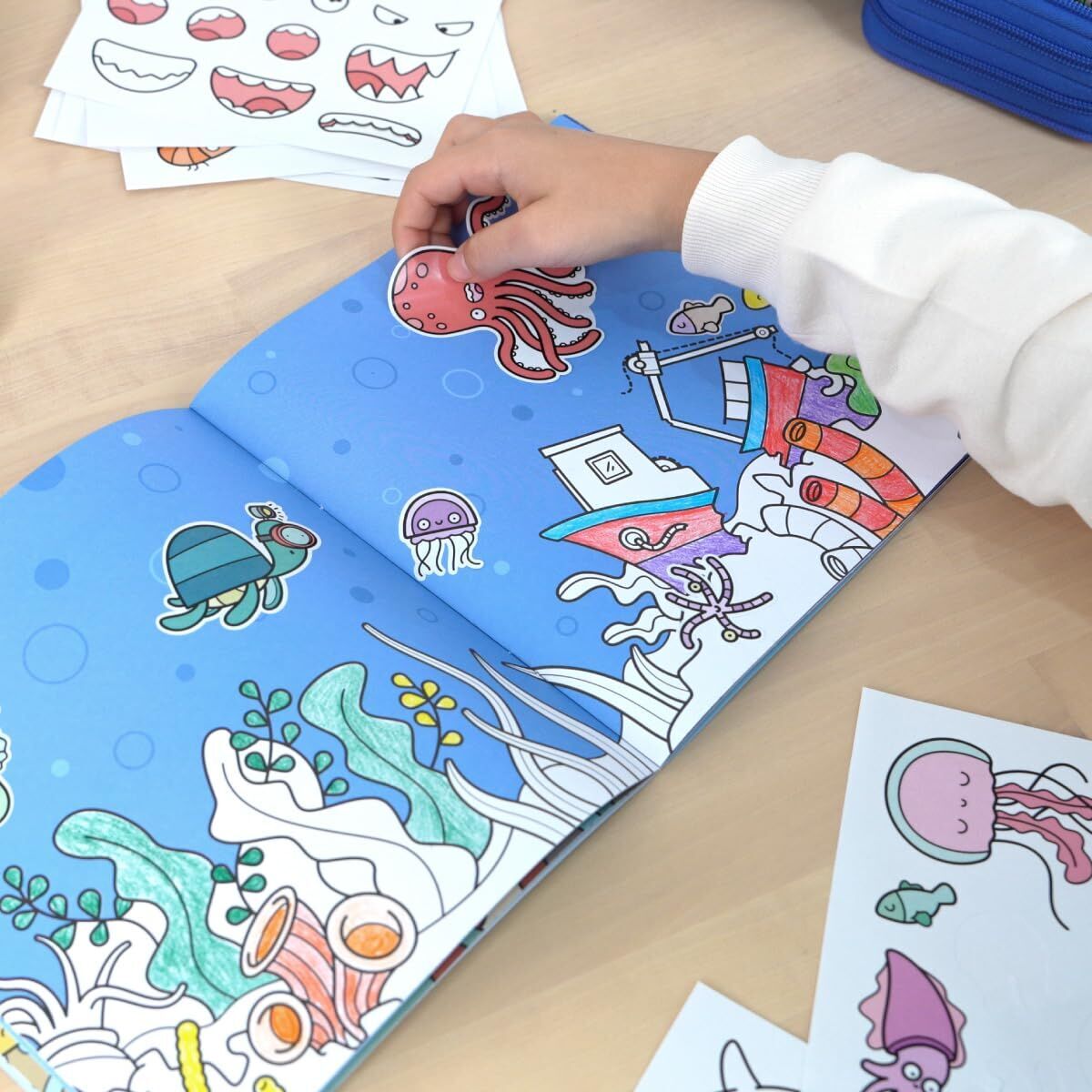 Bloc avec Dessins à Colorier Milan Blue odissey