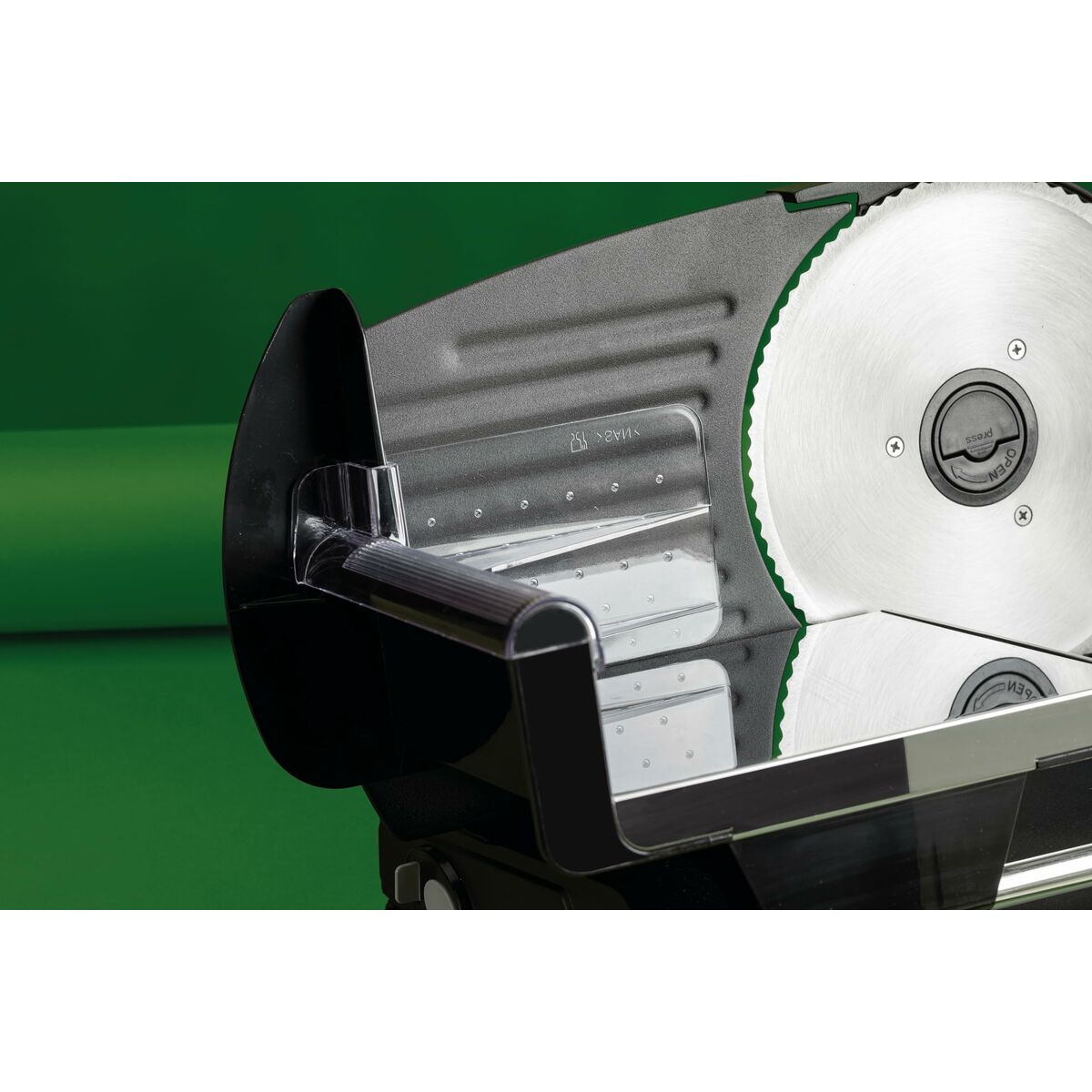 Trancheuse de viande JATA