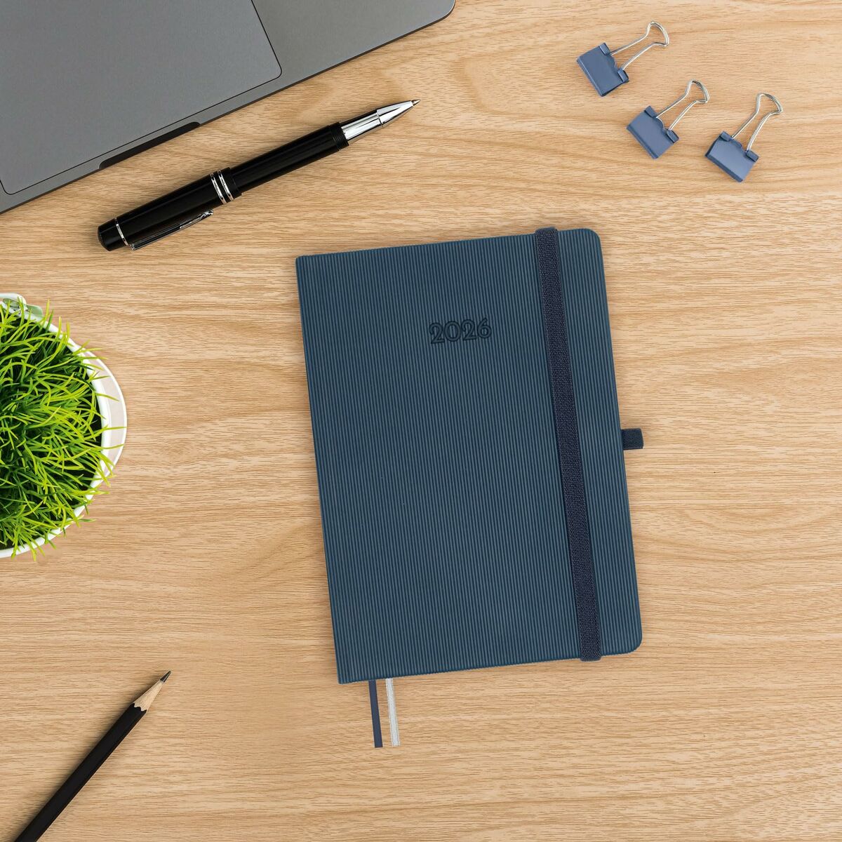 Agenda Finocam MÍNIMAL TEXTURA Bleu 11,8 x 16,8 cm 2026