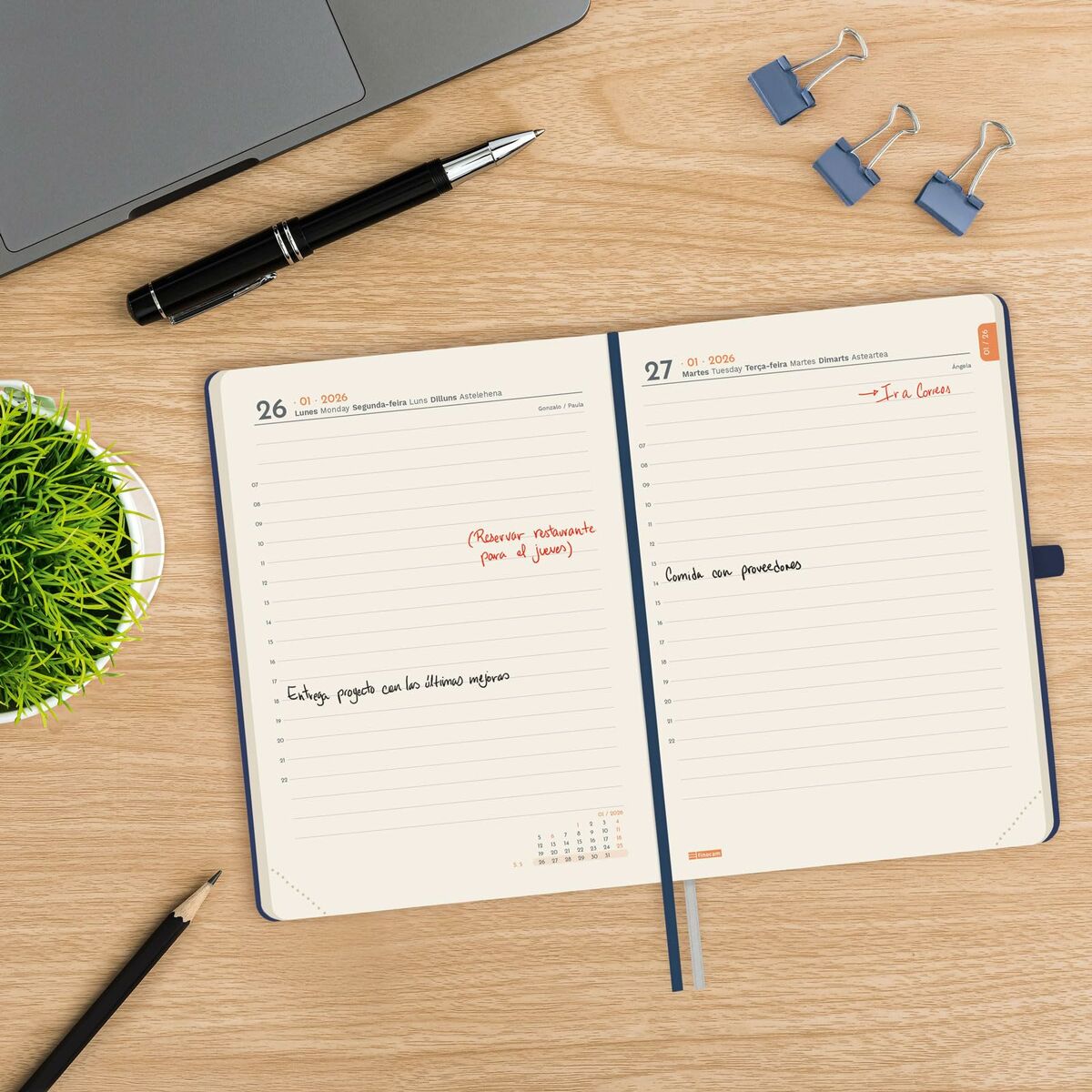 Agenda Finocam MÍNIMAL TEXTURA Bleu 11,8 x 16,8 cm 2026