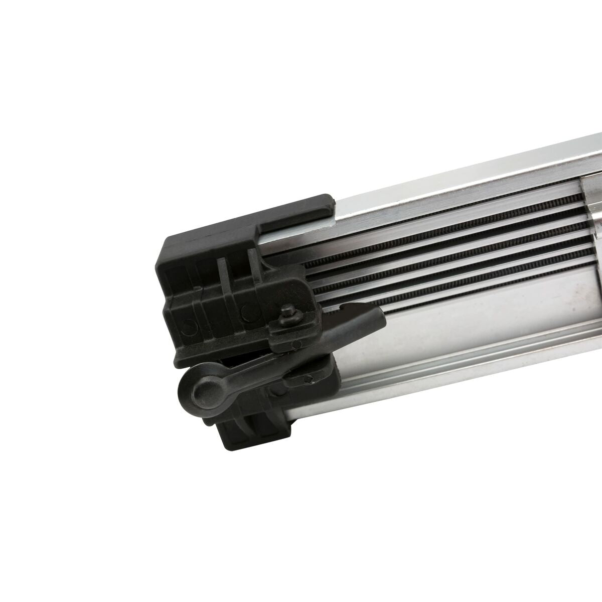 Cloueuse-agrafeuse pneumatique Salki CSK P06 Expert