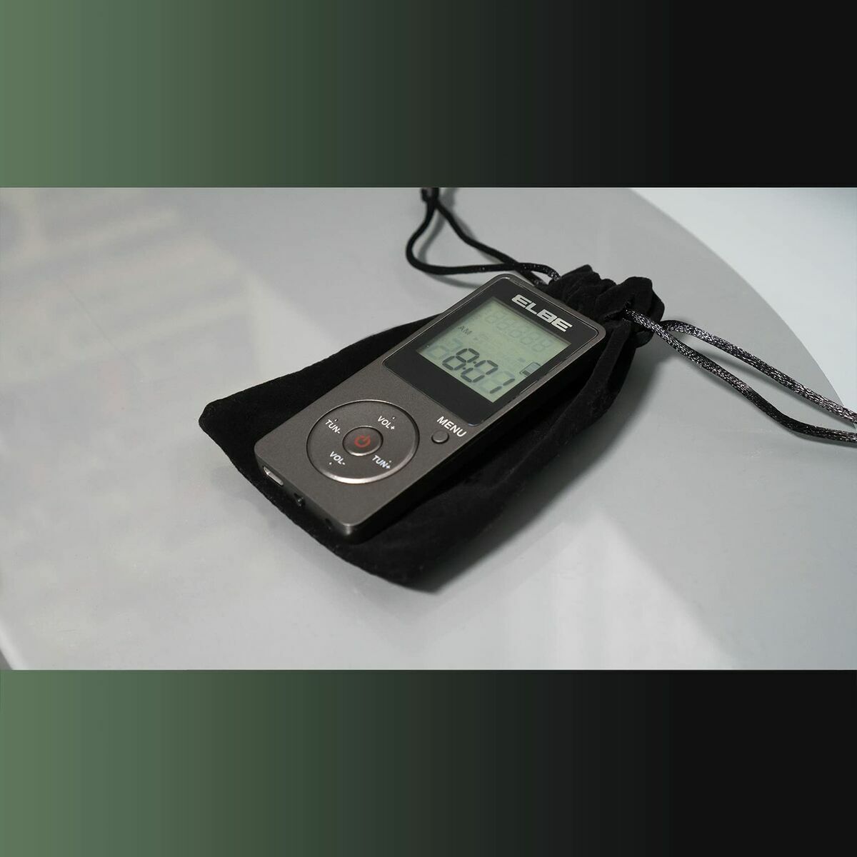 Radio transistor ELBE RF-95 Gris foncé Sportive AM/FM