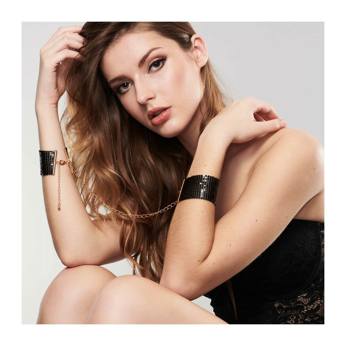 Menottes érotiques Bijoux Indiscrets 134 Noir