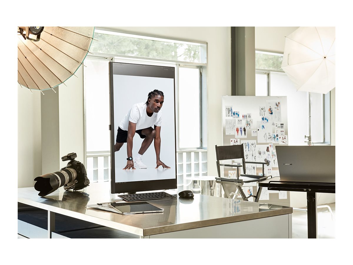 SAMSUNG ViewFinity S80UD 27p UHD IPS 60Hz 5ms HDMI USB-C Cable in box