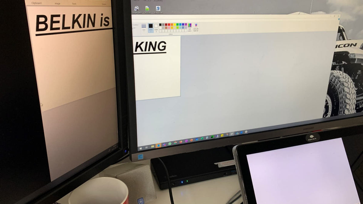 BELKIN Connect Universal DisplayLink powered Triple Display Docking station