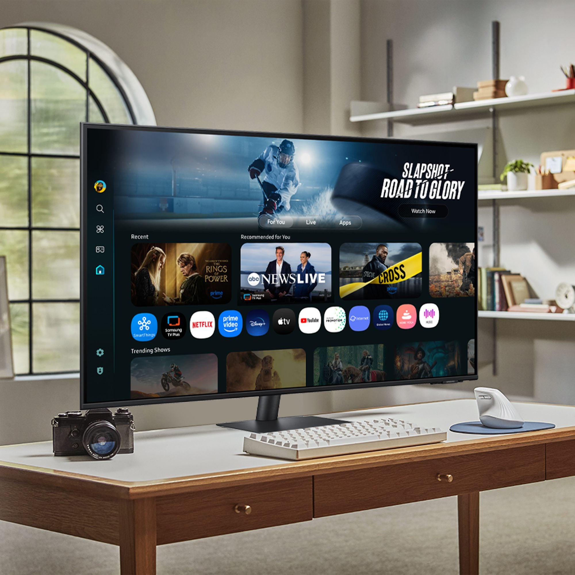 SAMSUNG LS43FM702 Smart Monitor 43p IA VA UHD 4K 60Hz 2xHDMI USB-C 65W Black