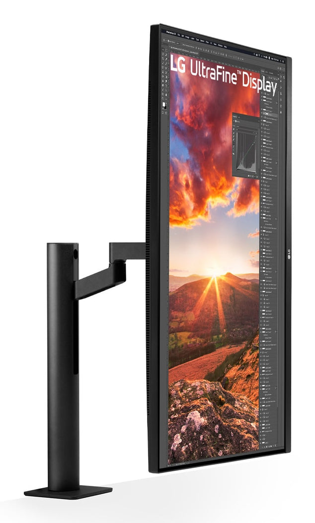 32UN880KB/32 UHD 3840 x 2160