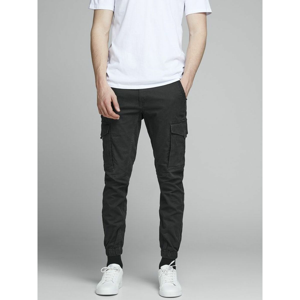 Pantalon Jack & Jones JPSTPAUL JJFLAKE CARGO NOOS 12139912 Noir