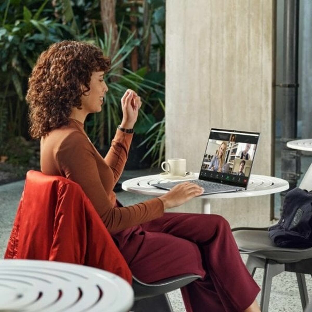 Ordinateur Portable HP OmniBook X 14-fe0008ns Copilot+ PC Qualcomm Snapdragon X1E-78-100 Espagnol Qwerty 14" X1E78100 16 GB RAM